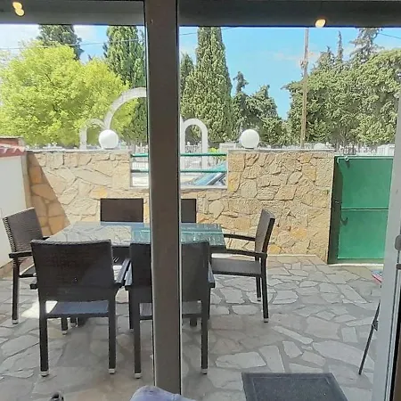 Apartament House Christodoulos *